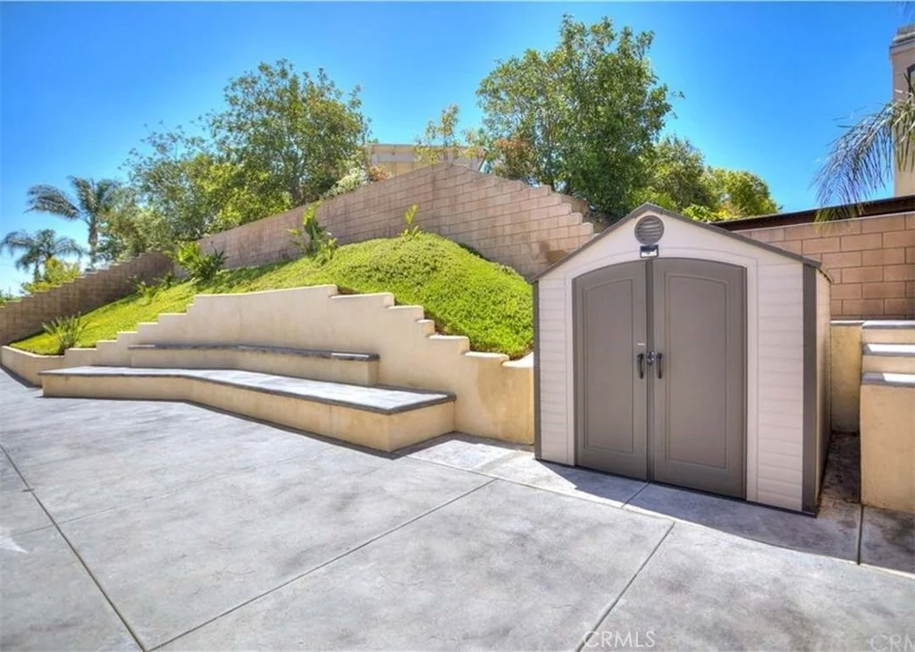 14271 Rolling Stream Place, Eastvale, CA 92880