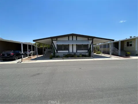2230 Lake Park Drive Unit 142, San Jacinto, CA MLS: SW25030757