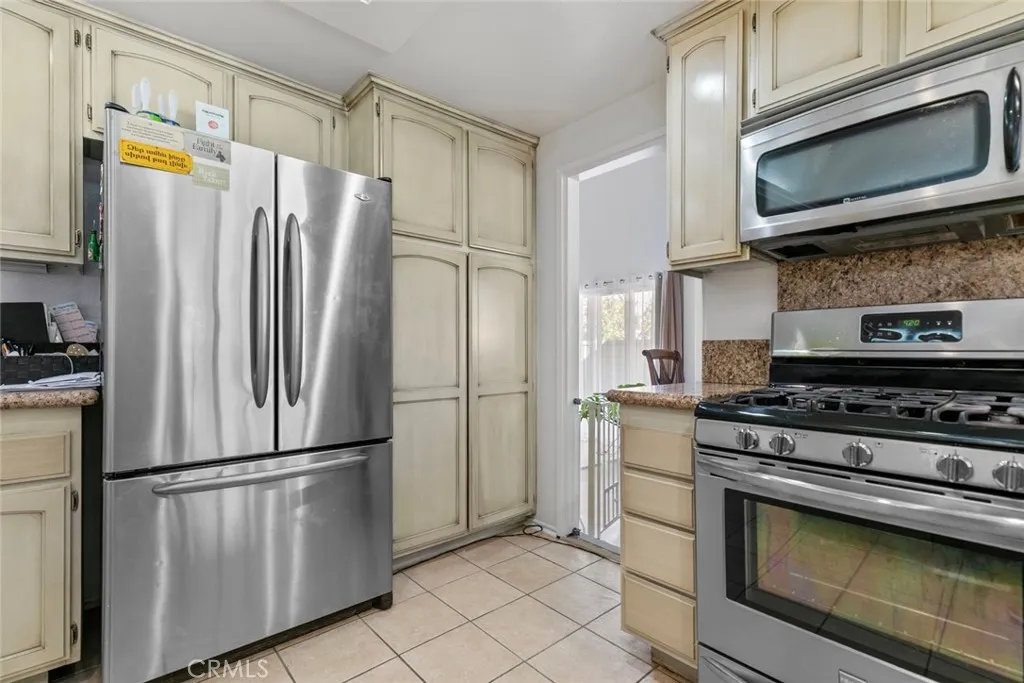 Additional image 70 of 23814 Sarda Road, Valencia, CA 91355