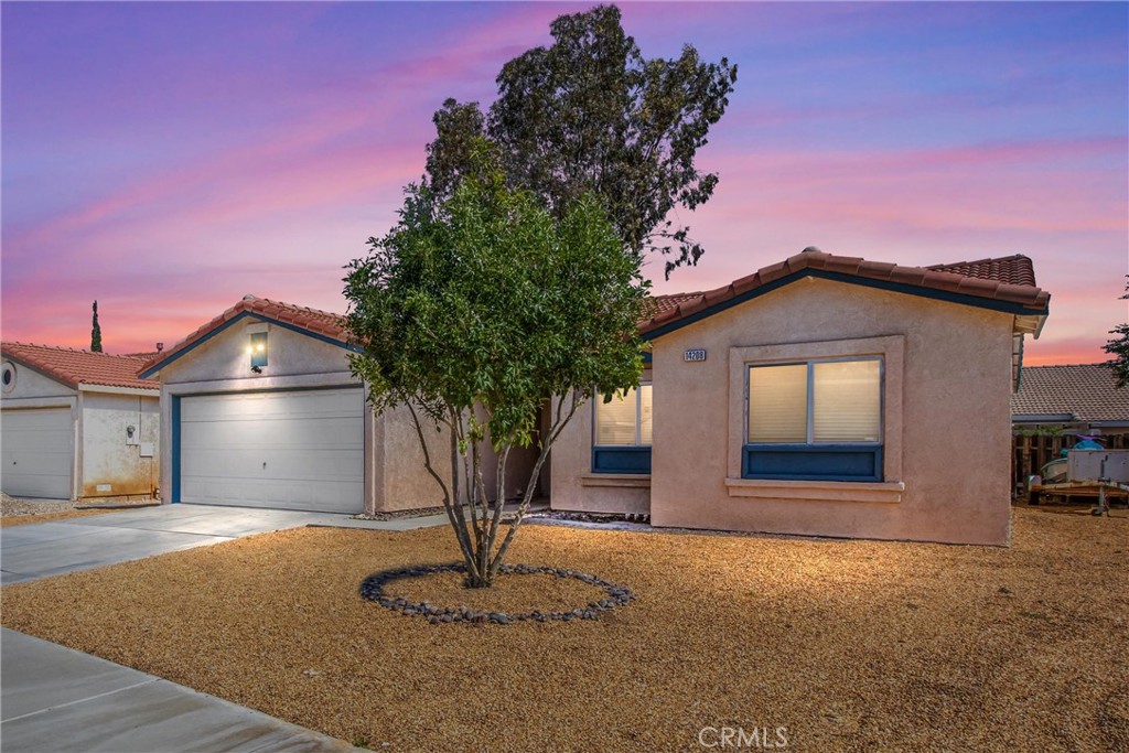 14208 Estate Way, Victorville, CA 92394 - MLS#: EV23096601