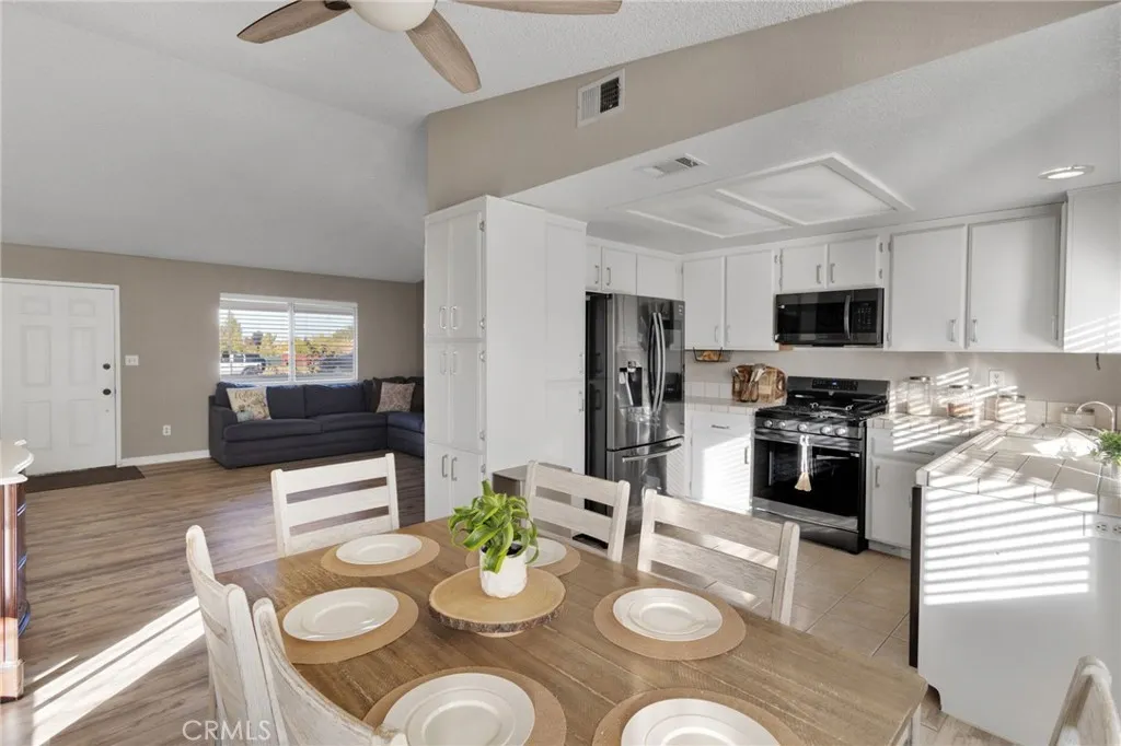 Additional image 67 of 15005 Mesquite Street, Hesperia, CA 92345