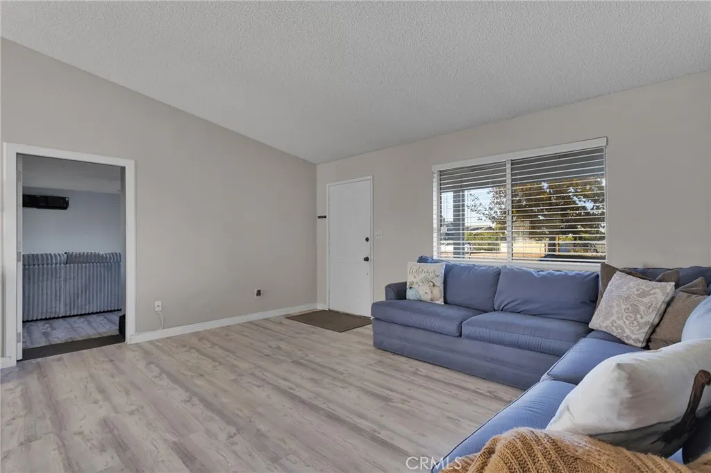 Additional image 60 of 15005 Mesquite Street, Hesperia, CA 92345