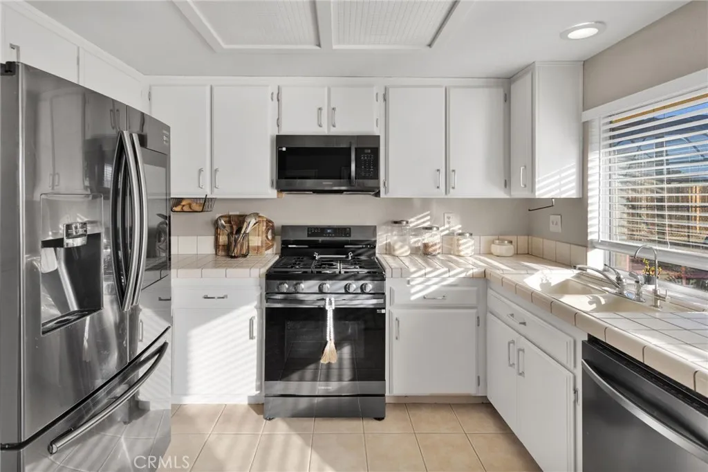 Additional image 65 of 15005 Mesquite Street, Hesperia, CA 92345