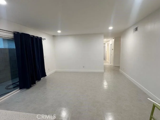 1305 Feather Ave, Thousand Oaks, CA 91360