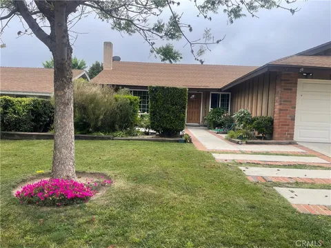 24336 Jennifer Place, Newhall, CA MLS: SR25100111