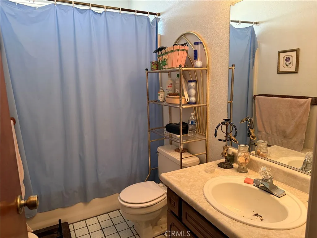 Additional image 16 of 16082 Dale Evans Parkway, Apple Valley, CA 92307