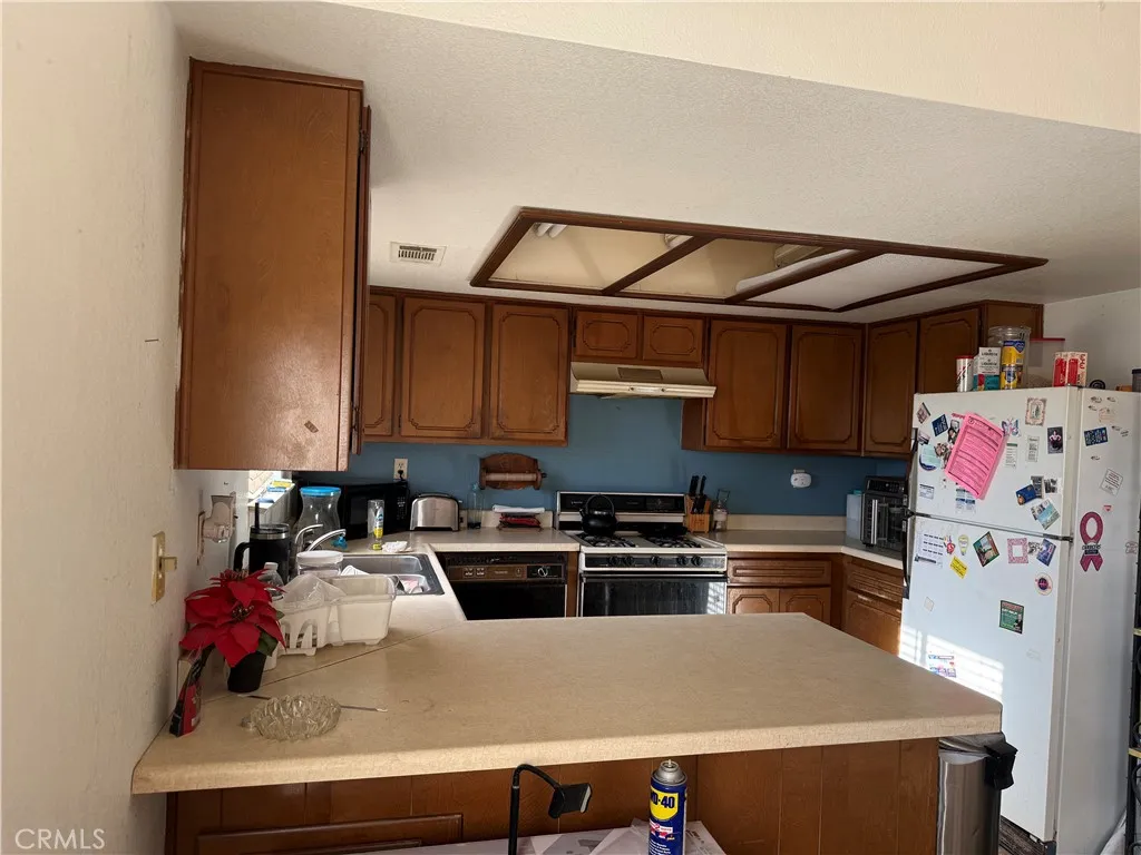 Additional image 13 of 16082 Dale Evans Parkway, Apple Valley, CA 92307