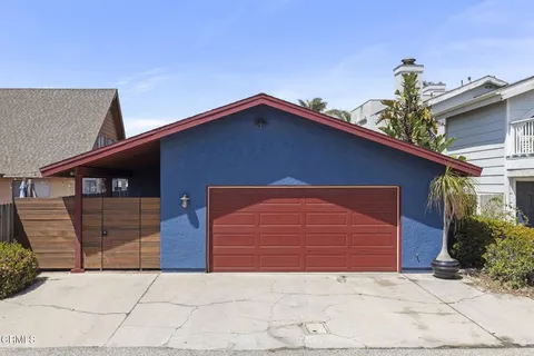 5121 Breakwater Way, Oxnard, CA MLS: V1-29453