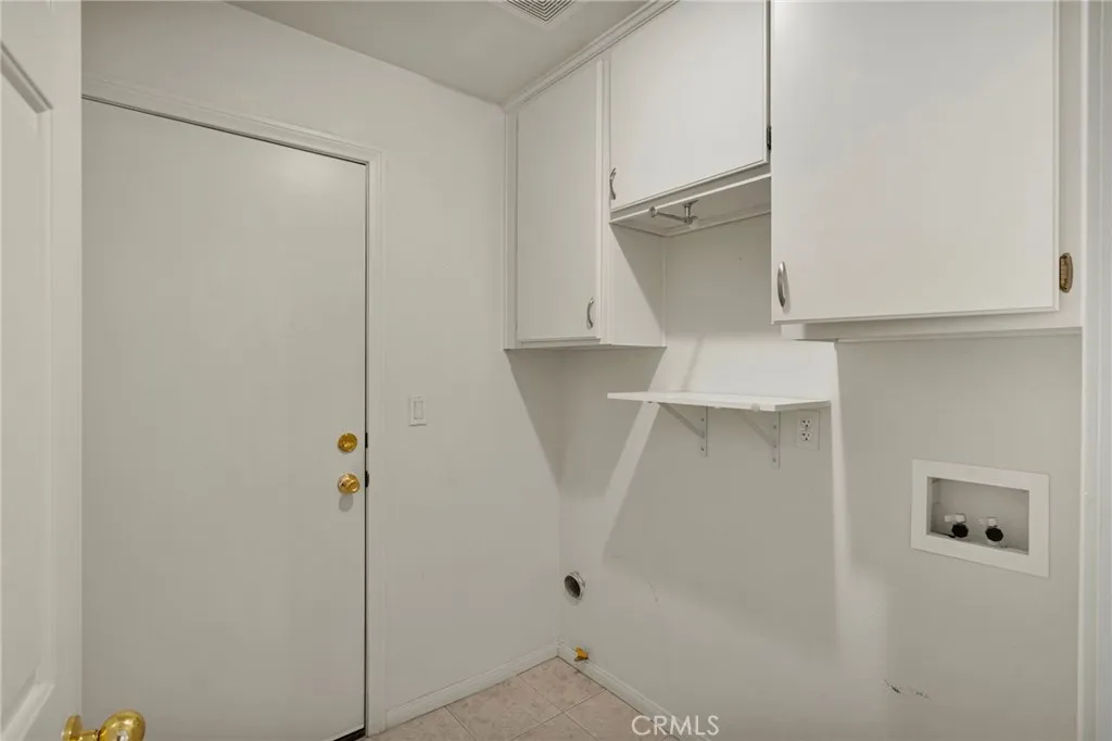 Additional image 83 of 18766 Kitom Rd, Apple Valley, CA 92308