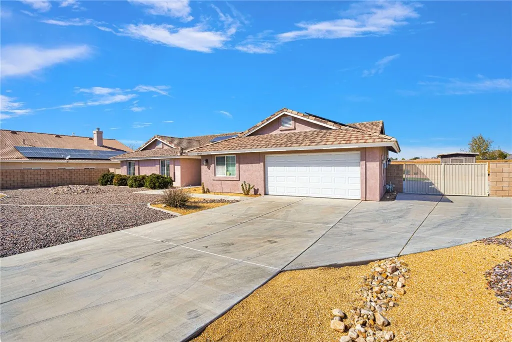 Additional image 63 of 18766 Kitom Rd, Apple Valley, CA 92308