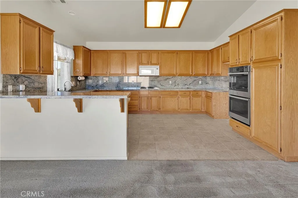 Additional image 78 of 18766 Kitom Rd, Apple Valley, CA 92308