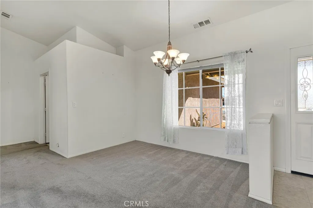 Additional image 67 of 18766 Kitom Rd, Apple Valley, CA 92308