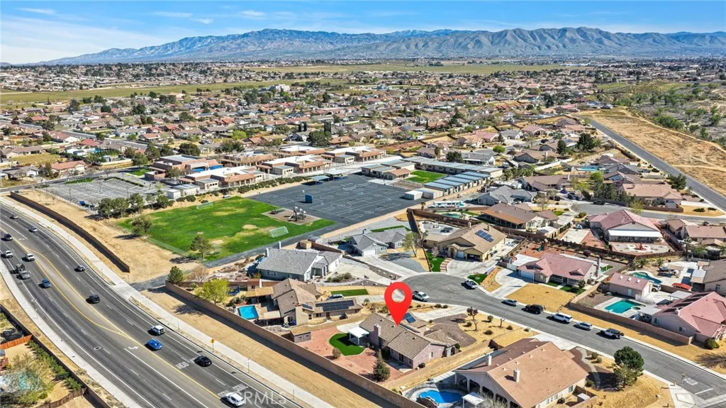 Additional image 113 of 18766 Kitom Rd, Apple Valley, CA 92308
