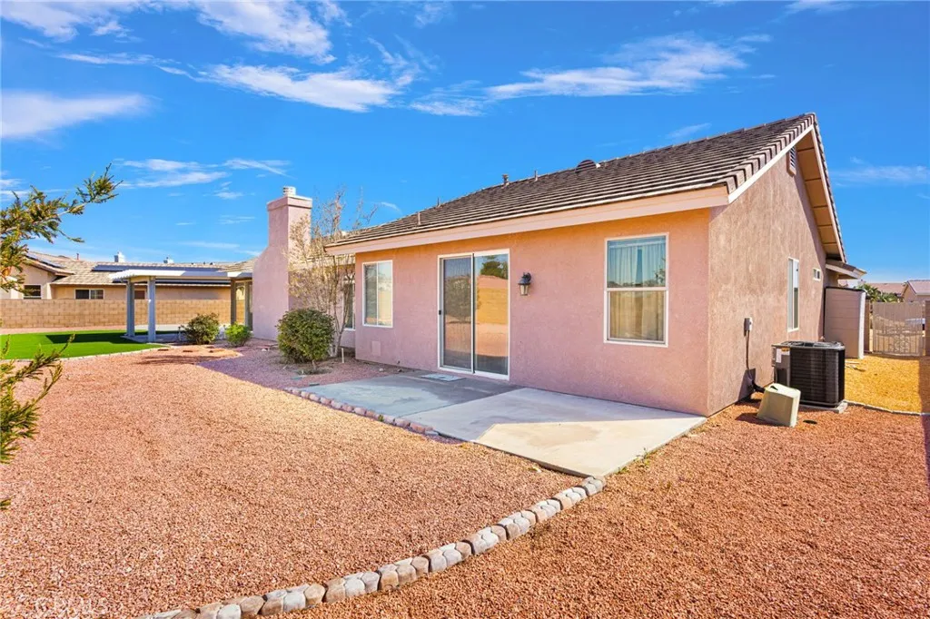 Additional image 104 of 18766 Kitom Rd, Apple Valley, CA 92308