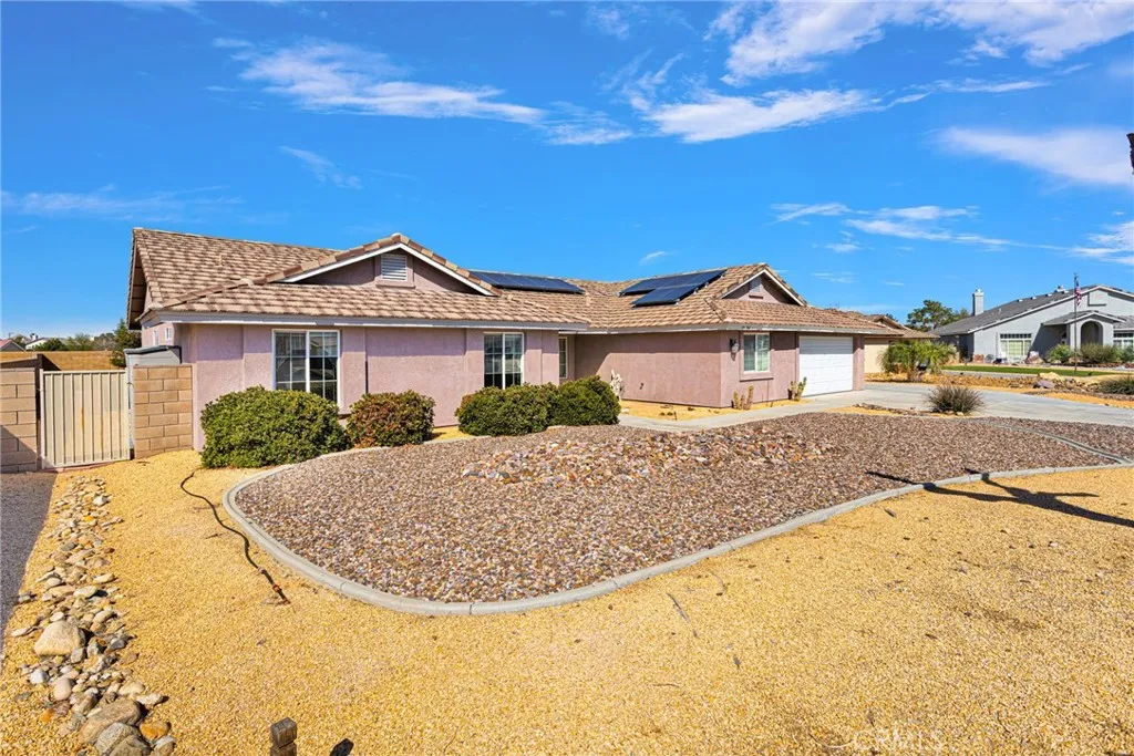 Additional image 64 of 18766 Kitom Rd, Apple Valley, CA 92308
