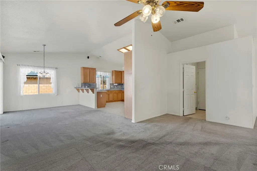 Additional image 75 of 18766 Kitom Rd, Apple Valley, CA 92308
