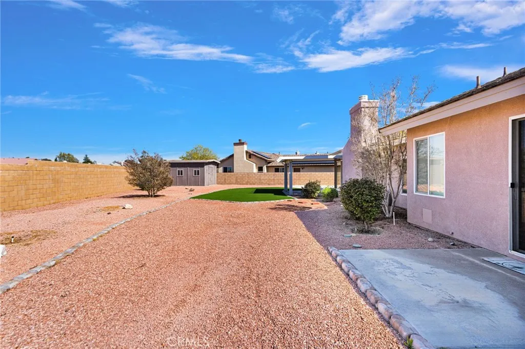 Additional image 109 of 18766 Kitom Rd, Apple Valley, CA 92308