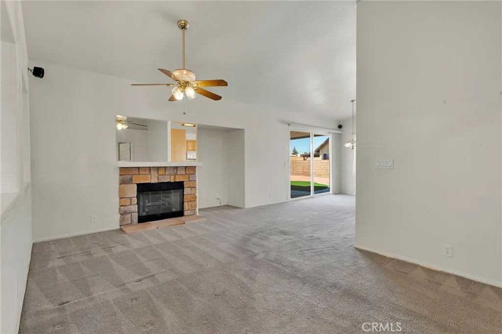 Additional image 16 of 18766 Kitom Rd, Apple Valley, CA 92308