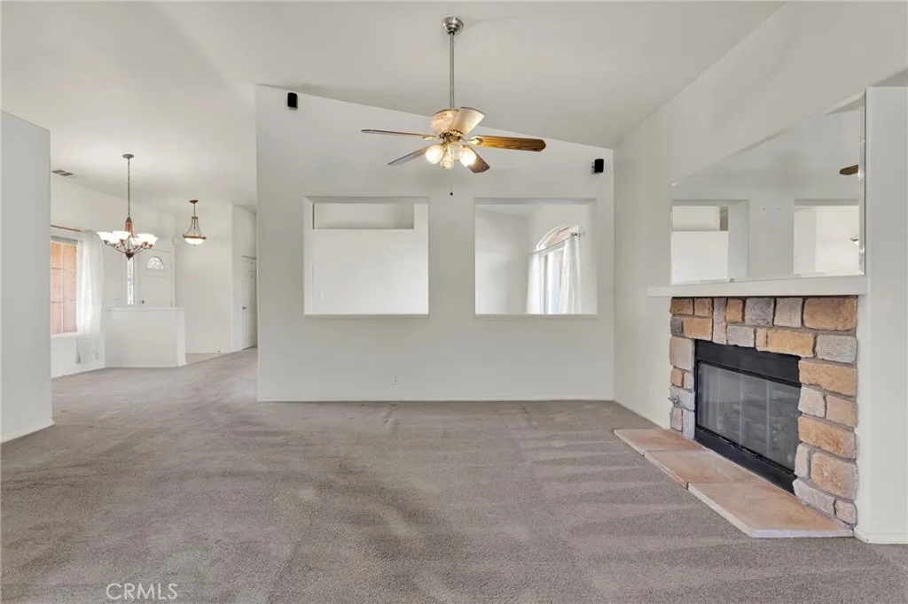 Additional image 73 of 18766 Kitom Rd, Apple Valley, CA 92308