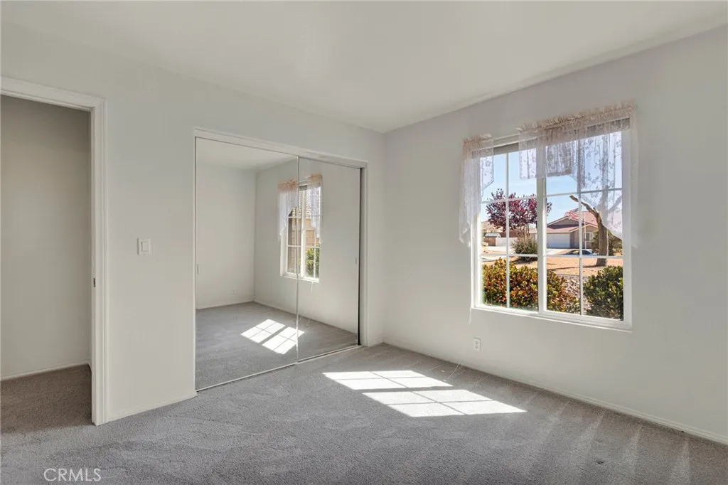 Additional image 85 of 18766 Kitom Rd, Apple Valley, CA 92308