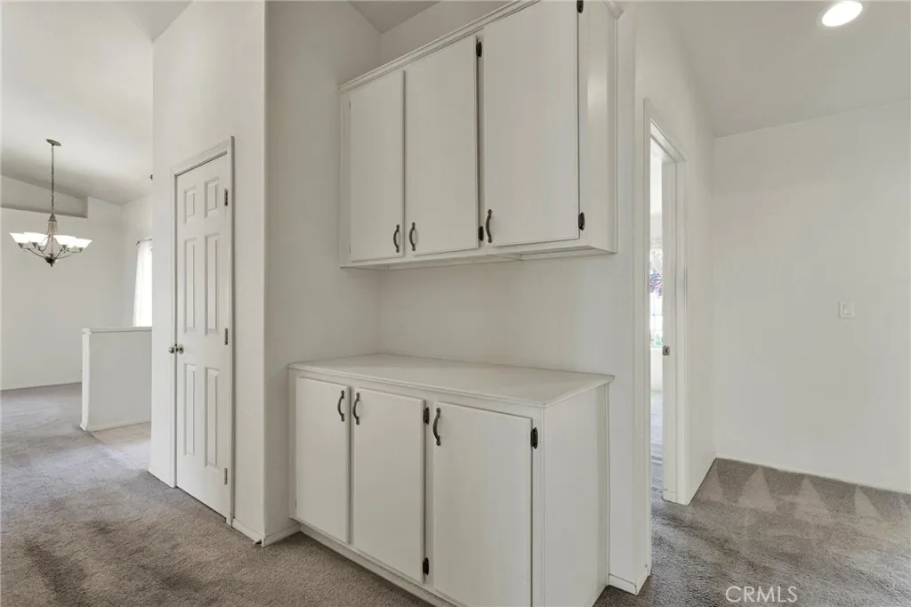 Additional image 32 of 18766 Kitom Rd, Apple Valley, CA 92308