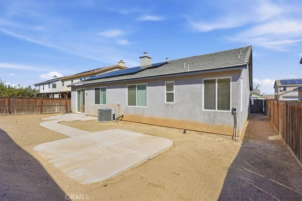 12921 Newport St, Hesperia, CA 92344