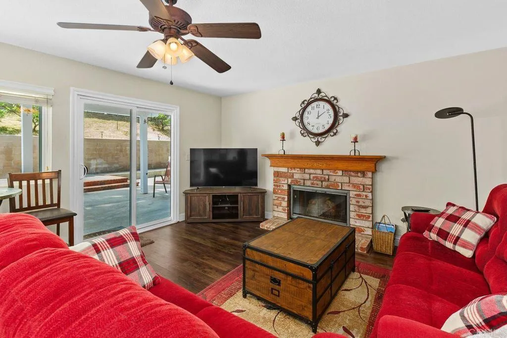 Additional image 36 of 19185 Laurenrae Street, Riverside, CA 92508