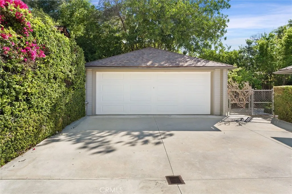 Additional image 35 of 632 S. Grand Avenue, Pasadena, CA 91105