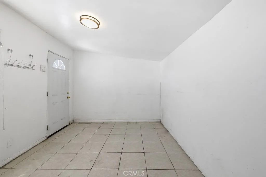 Additional image 56 of 557 W Oldfield Street, Lancaster, CA 93534