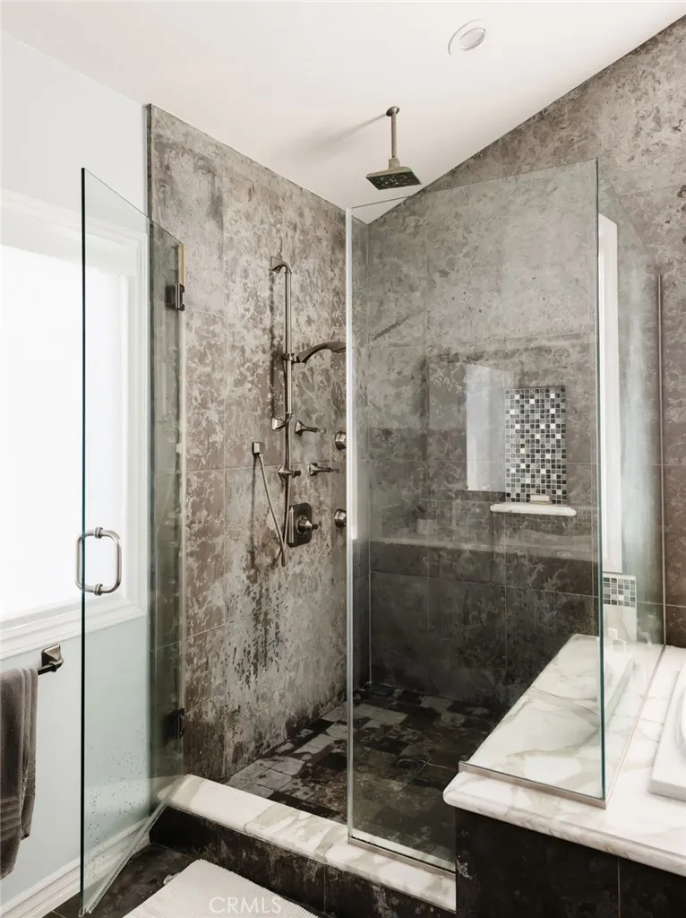 Additional image 93 of 1510 10th St, Manhattan Beach, CA 90266