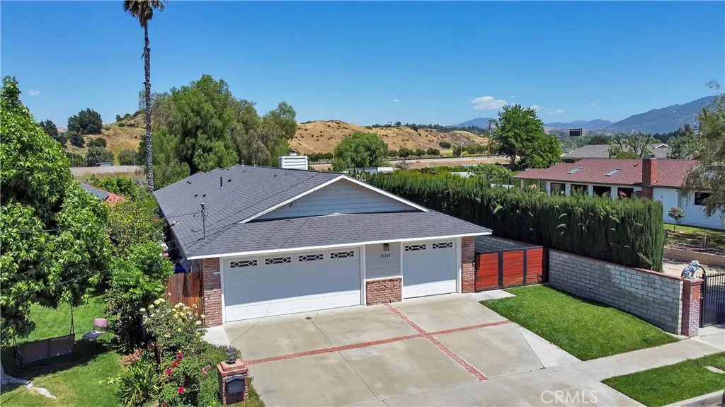 Additional image 33 of 25142 Walnut St., Newhall, CA 91321