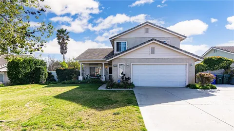 2773 W Summerset Drive, Rialto, CA MLS: IV25073396