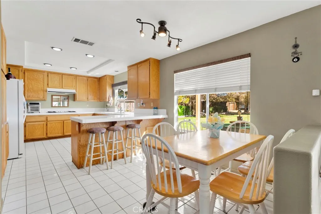 Additional image 90 of 19149 San Jacinto Way, Apple Valley, CA 92308