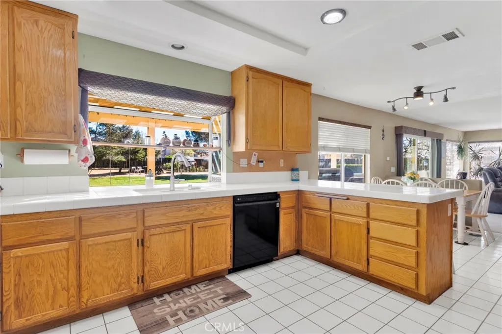 Additional image 79 of 19149 San Jacinto Way, Apple Valley, CA 92308