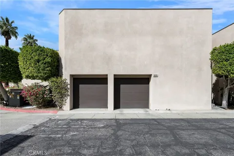 928 Village S, Palm Springs, CA MLS: CV25047394