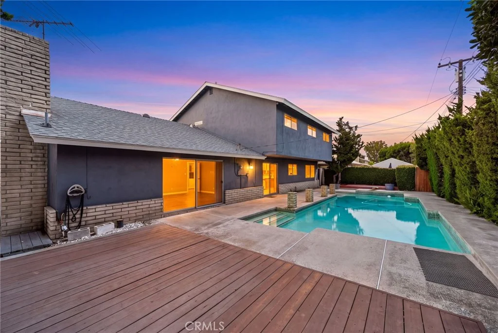 2534 E Washington Avenue, Orange, CA 92869