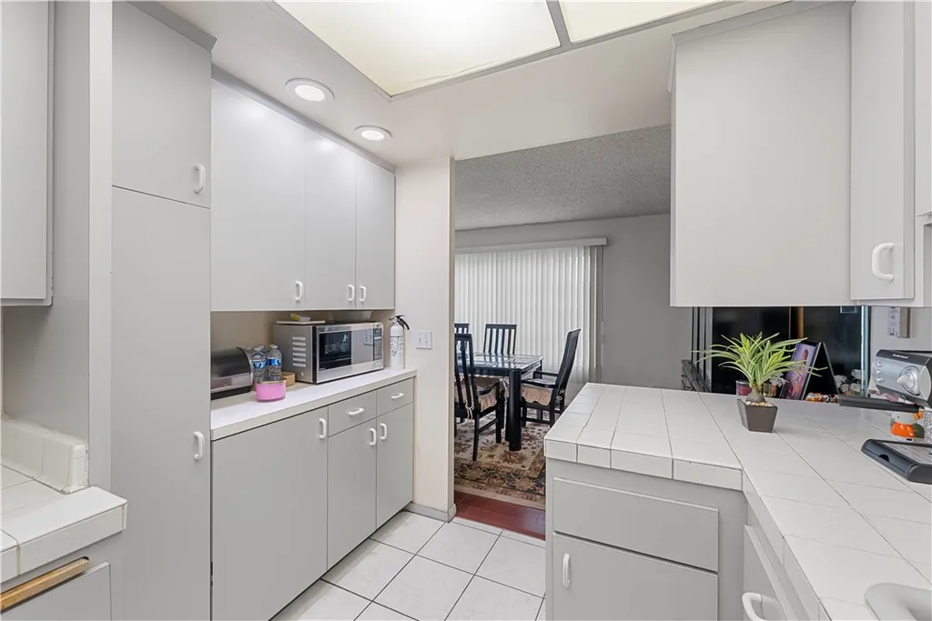 Additional image 8 of 3500 W Manchester Blvd Unit 240, Inglewood, CA 90305