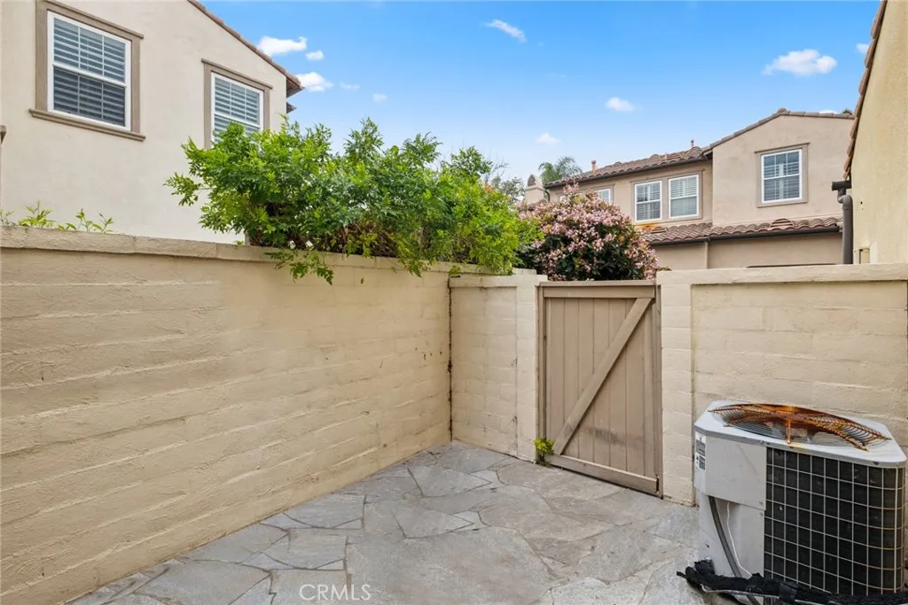 Additional image 51 of 85 Passage, Irvine, CA 92603