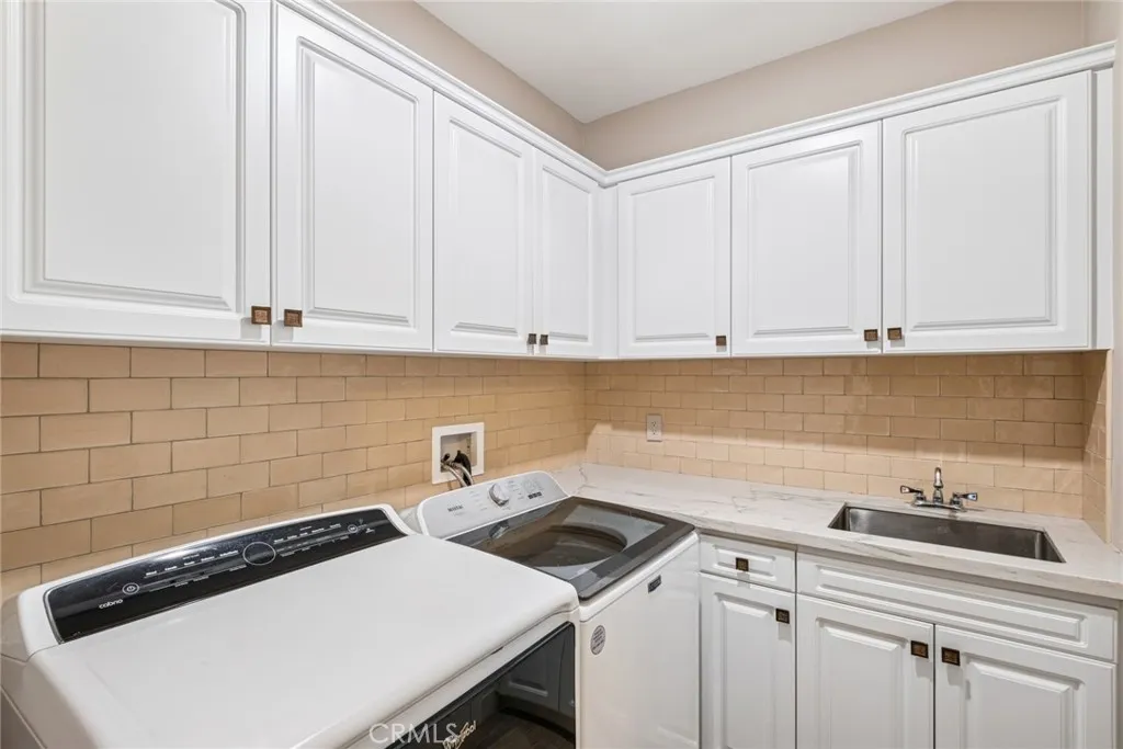 Additional image 50 of 85 Passage, Irvine, CA 92603