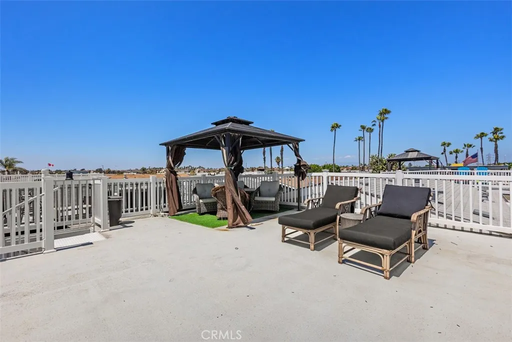 Additional image 52 of 21851 Newland St Unit 117, Huntington Beach, CA 92646
