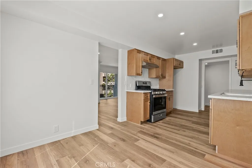 Additional image 75 of 1742 S Bentley Avenue Unit 201, Los Angeles, CA 90025