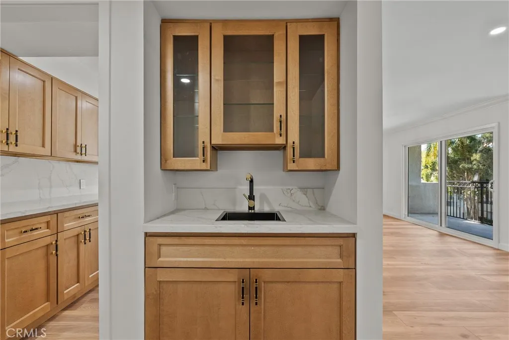 Additional image 14 of 1742 S Bentley Avenue Unit 201, Los Angeles, CA 90025