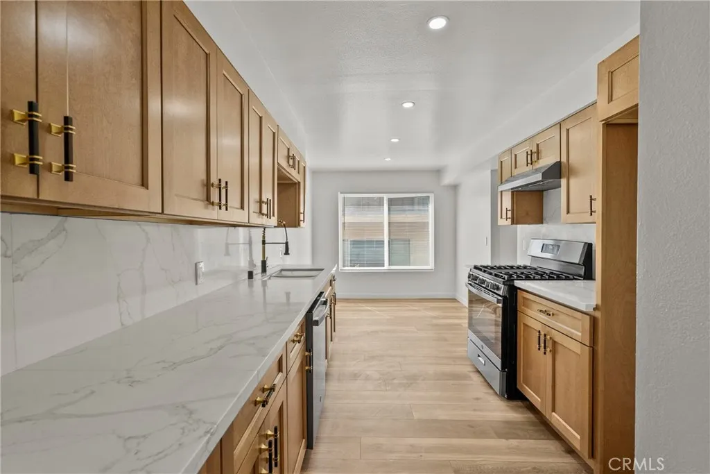 Additional image 70 of 1742 S Bentley Avenue Unit 201, Los Angeles, CA 90025