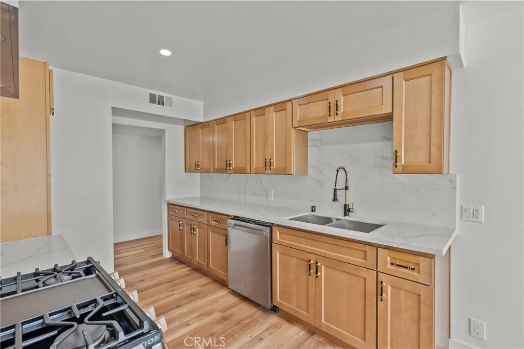 Additional image 19 of 1742 S Bentley Avenue Unit 201, Los Angeles, CA 90025