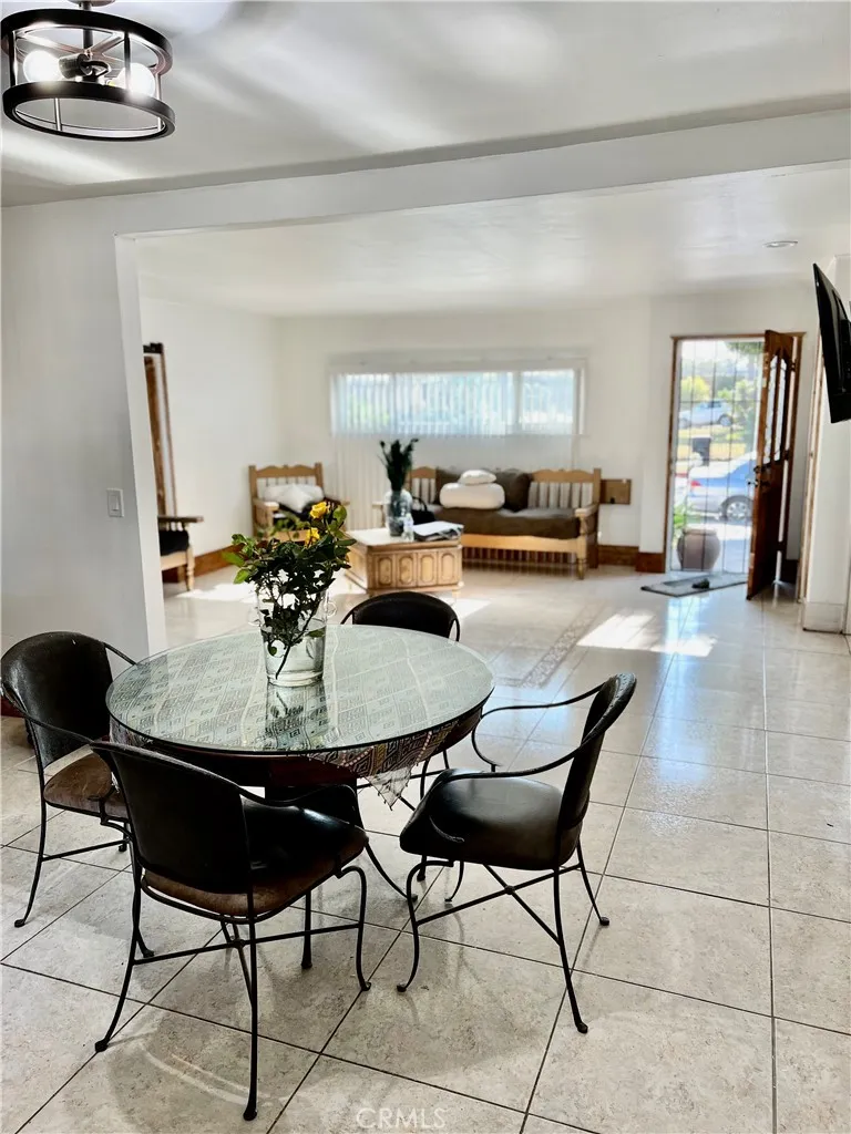 Additional image 19 of 528 S Ash Avenue, Inglewood, CA 90301