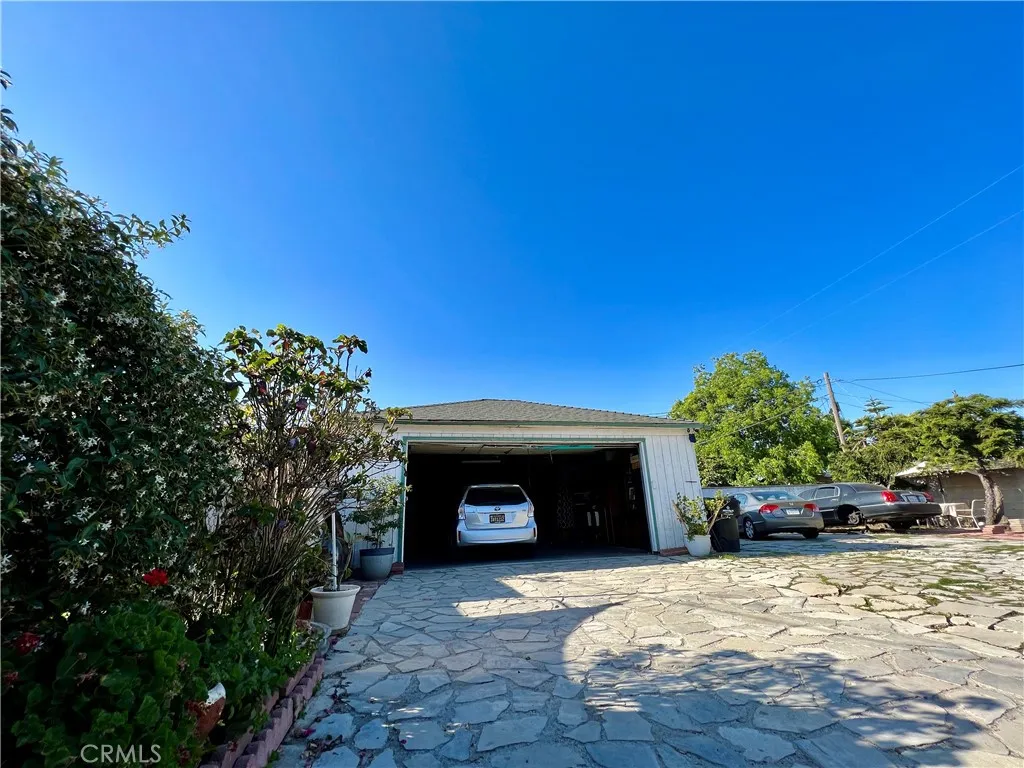 Additional image 14 of 528 S Ash Avenue, Inglewood, CA 90301