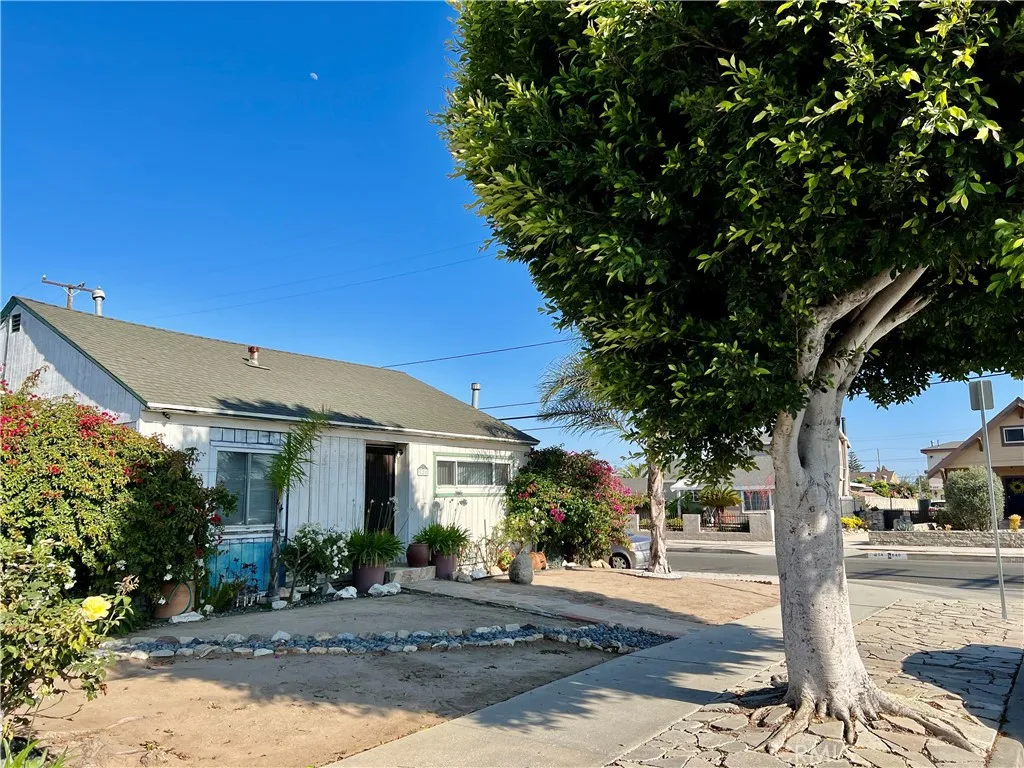 Additional image 12 of 528 S Ash Avenue, Inglewood, CA 90301
