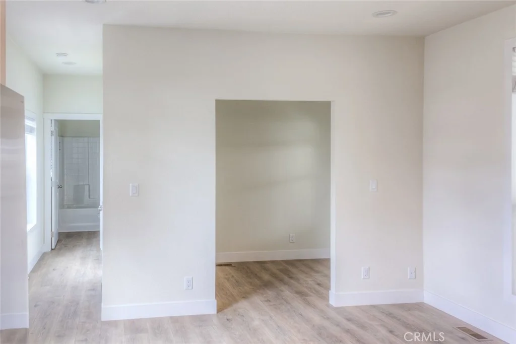 520 Pine Avenue Unit 11, Goleta, CA 93117