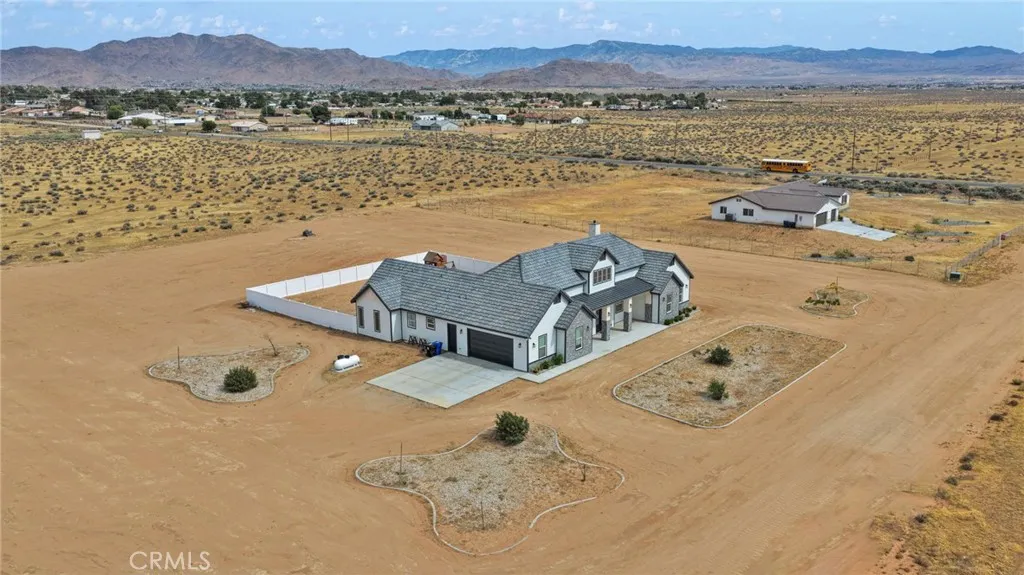 Additional image 39 of 16979 Nanticoke Rd, Apple Valley, CA 92307