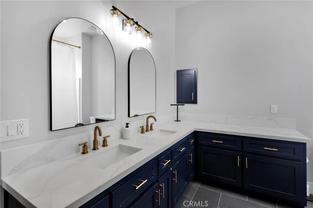 Additional image 67 of 16979 Nanticoke Rd, Apple Valley, CA 92307